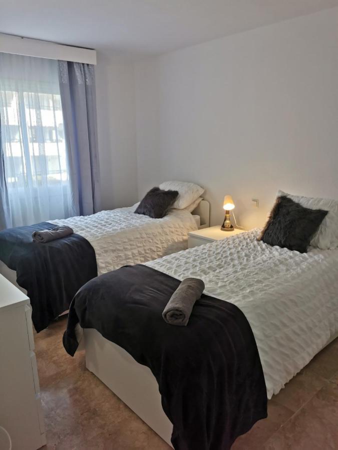 Apartamento 7 Ocean Point Sitio de Calahonda Exterior foto